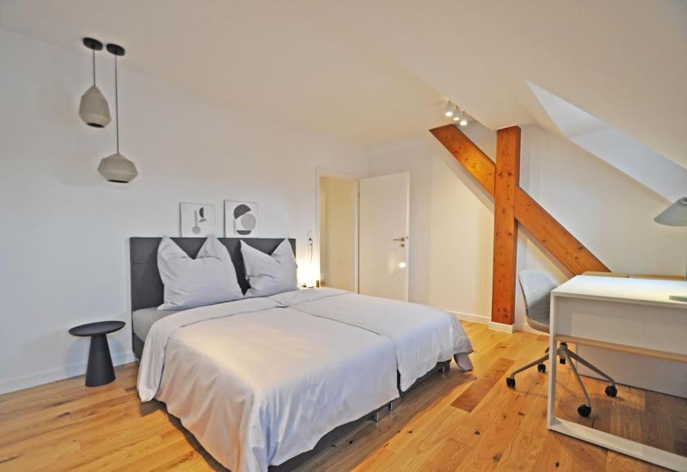 Exklusives Altstadt-apartment In - Design-highlight Fuer Paare & Businessgaeste - Lage Im Zentrum Appartement